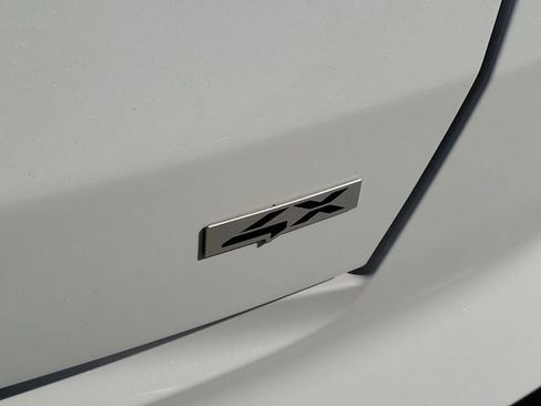 Used 2023 Kia Sorento SX AWD/4WD image 9