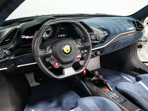 Used 2020 Ferrari 488 Pista Spider RWD image 41