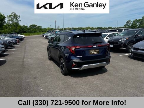 Certified 2024 Kia Seltos EX FWD image 8