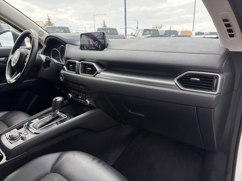 Used 2019 MAZDA CX-5 Touring image 33