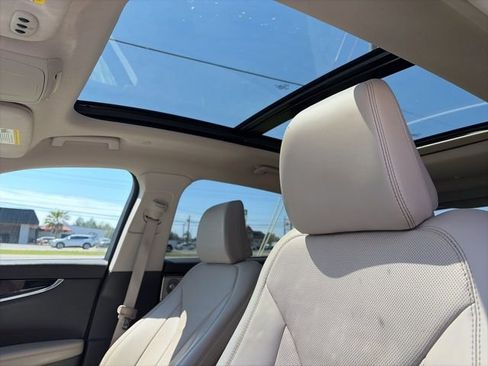 Used 2022 Lincoln Nautilus Reserve w/ Equipment Group 202A image 23