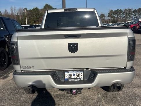 Used 2019 RAM 1500 Express w/ Express Value Package image 5