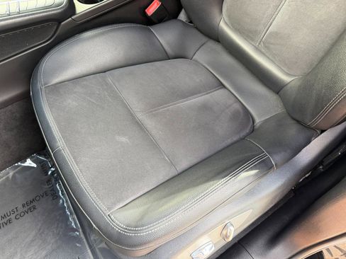 Used 2016 Porsche Macan S image 23