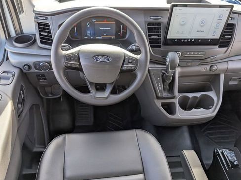 New 2026 Ford Transit 250 148 Medium Roof RWD image 7