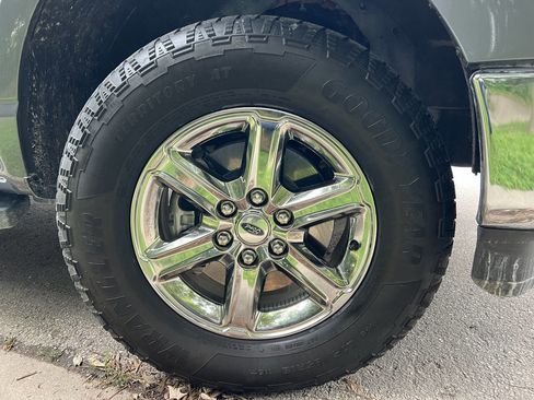 Used 2024 Ford F150 XLT w/ Mobile Office Package image 37