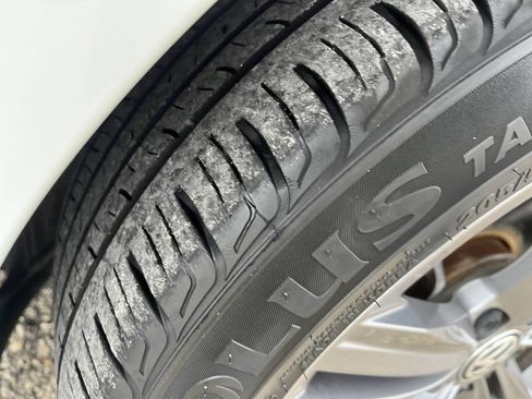 Used 2020 Volkswagen Jetta R-Line w/ R-Line Cold Weather Package image 10