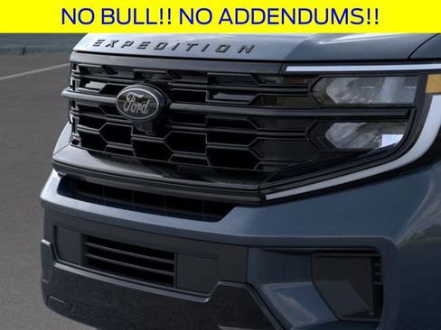 New 2025 Ford Expedition Max Platinum w/ Stealth Performance Package image 18