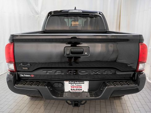 Used 2023 Toyota Tacoma 4x4 Double Cab w/ Trail Edition image 12