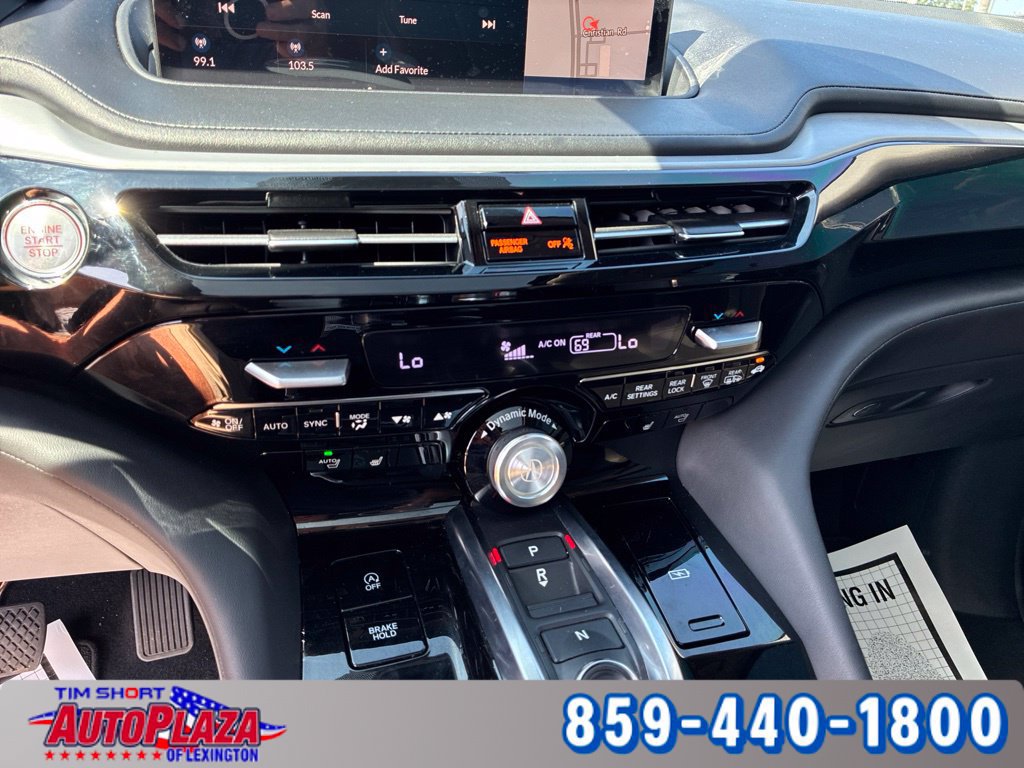 Used 2024 Acura MDX w/ Technology Package FWD image 34