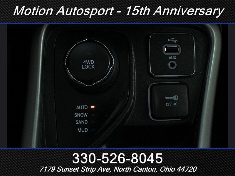 Used 2018 Jeep Compass Latitude w/ Popular Equipment Group AWD/4WD image 16
