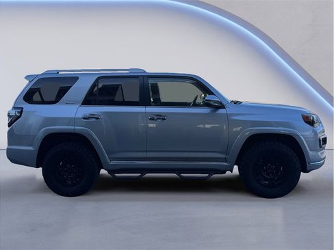 Used 2016 Toyota 4Runner Limited image 7