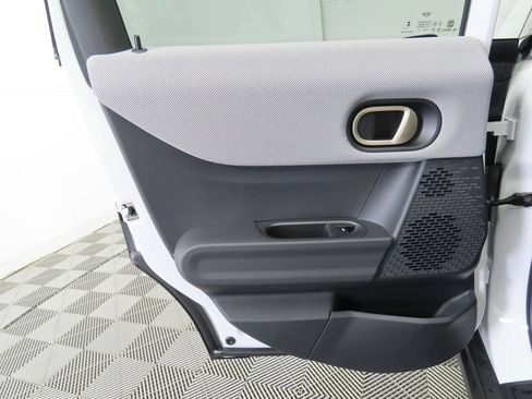Used 2026 MINI Cooper 4-Door Hardtop FWD image 32