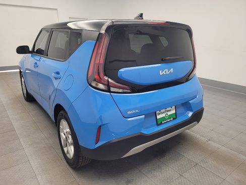 Used 2024 Kia Soul S image 5