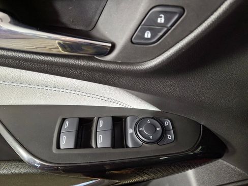 Used 2024 Chevrolet Trax LT w/ Driver Confidence Package image 26