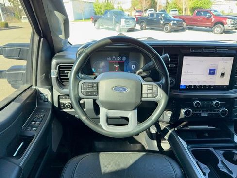 Used 2023 Ford F450 Lariat w/ Lariat Ultimate Package image 16