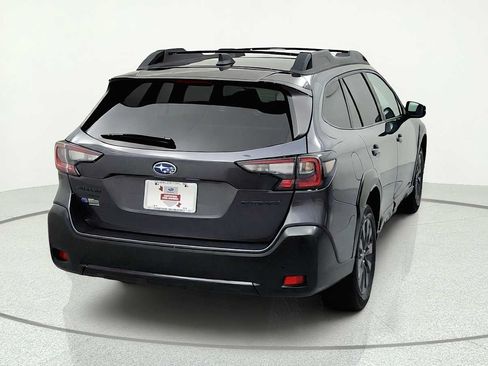 Certified 2025 Subaru Outback Onyx Edition AWD/4WD image 8
