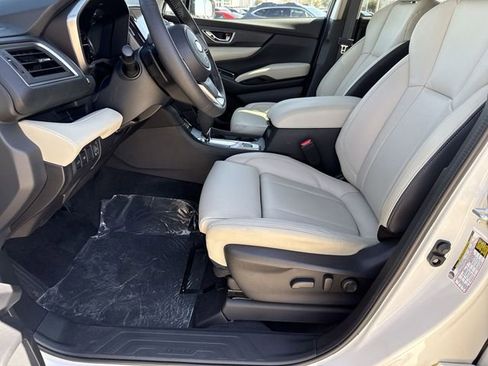 Used 2025 Subaru Ascent Limited image 19