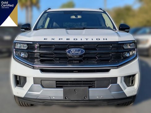 Certified 2025 Ford Expedition Max Platinum AWD/4WD image 12