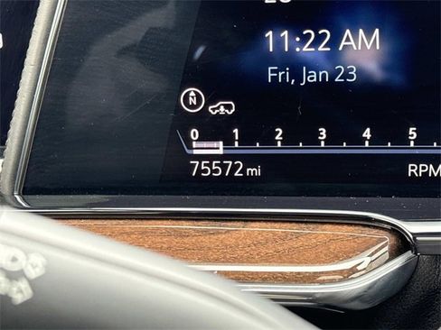 Used 2021 Cadillac Escalade ESV Premium Luxury Platinum image 35