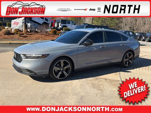 Used 2025 Honda Accord Sport image 1