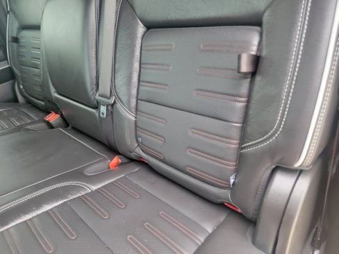 Used 2025 GMC Sierra 2500 AT4X AWD/4WD image 17