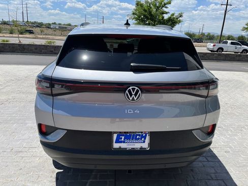 Certified 2023 Volkswagen ID.4 Pro AWD/4WD image 6
