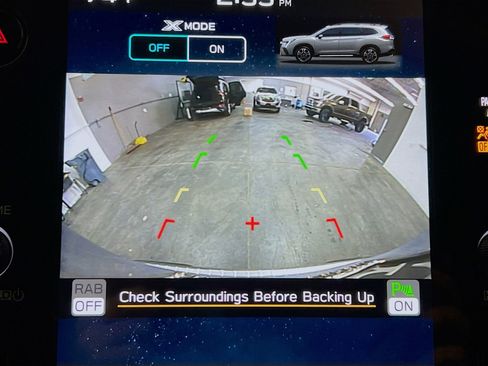 Used 2024 Subaru Ascent Premium w/ Convenience Package AWD/4WD image 9