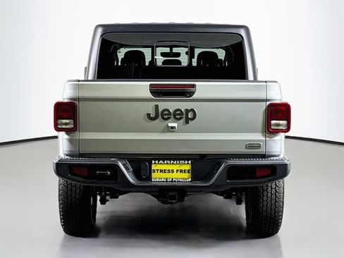 Used 2023 Jeep Gladiator Overland w/ Popular Equipment Package AWD/4WD image 7