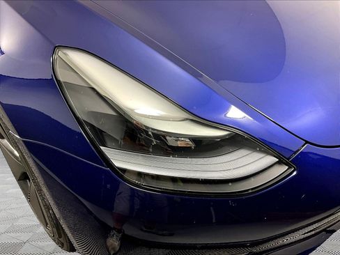 Used 2022 Tesla Model 3 Long Range AWD/4WD image 30