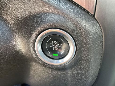 Used 2020 GMC Sierra 1500 AT4 w/ AT4 Premium Package AWD/4WD image 32