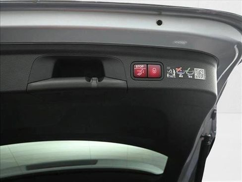 New 2026 Mercedes-Benz GLE 450 4MATIC image 25