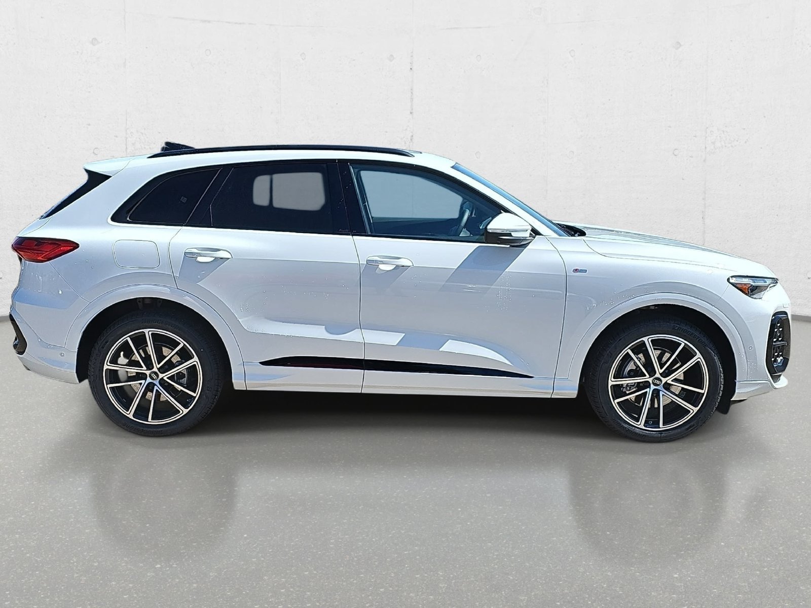 New 2026 Audi Q5 Prestige AWD/4WD image 4