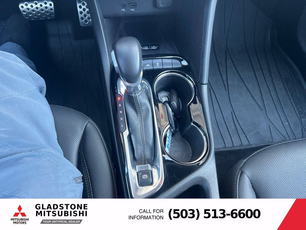 Used 2024 Buick Encore GX Sport Touring w/ Comfort Package AWD/4WD image 10