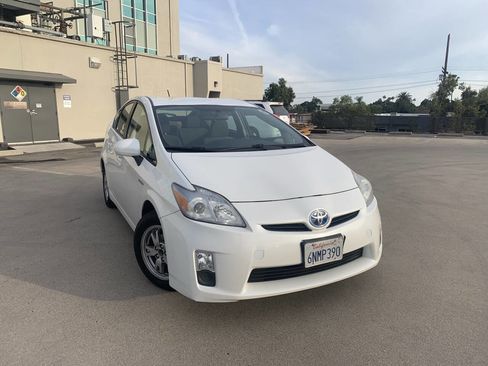 Used 2010 Toyota Prius Two image 6