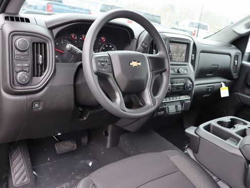 New 2026 Chevrolet Silverado 2500 Custom image 5