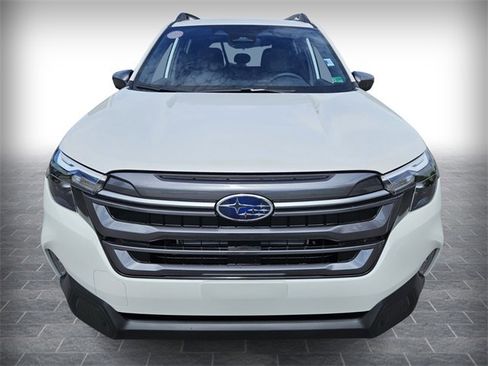 New 2025 Subaru Forester Premium image 2