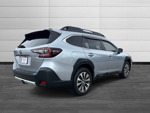Certified 2023 Subaru Outback Limited w/ Popular Package #2 AWD/4WD image 3