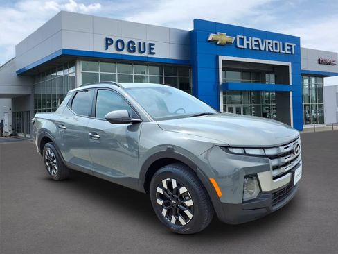 Used 2025 Hyundai Santa Cruz SEL FWD image 1