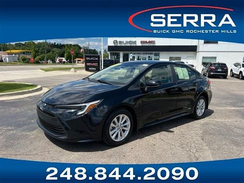 Used 2024 Toyota Corolla LE w/ LE Convenience Package AWD/4WD image 1