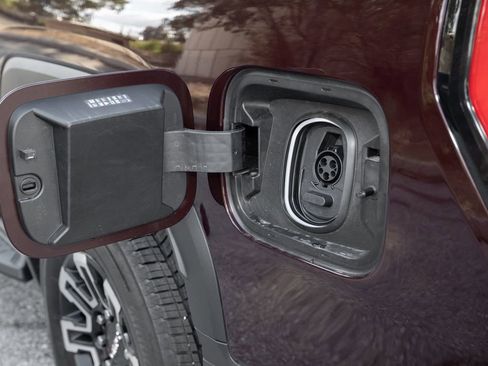 New 2026 GMC Sierra EV Elevation AWD/4WD image 14