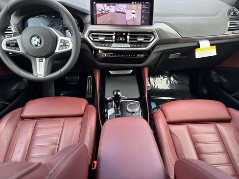 Certified 2025 BMW X4 xDrive30i w/ Premium Package image 15