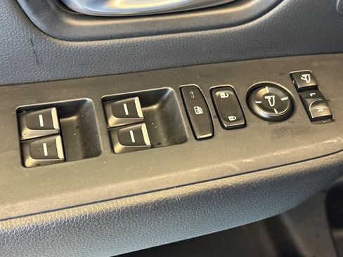 Certified 2023 Honda Pilot TrailSport image 12