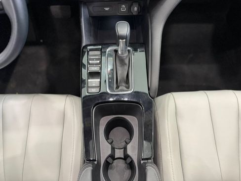 Used 2024 Acura Integra FWD image 28