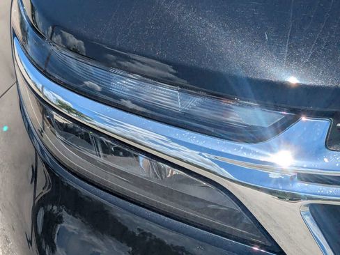 Used 2024 Chevrolet Equinox LS w/ Driver Confidence II Package FWD image 10