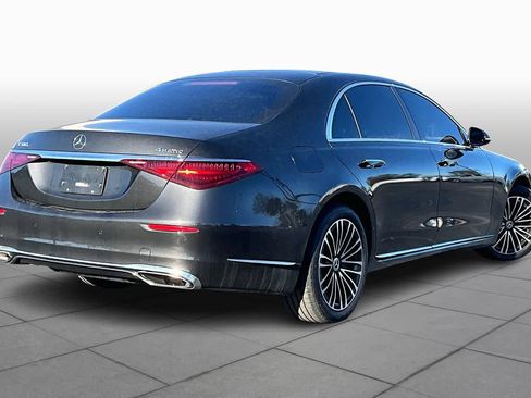 Used 2024 Mercedes-Benz S 580 S 580 image 13