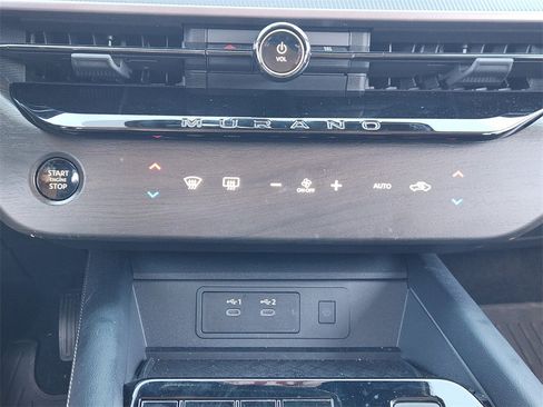 Used 2025 Nissan Murano SV image 14