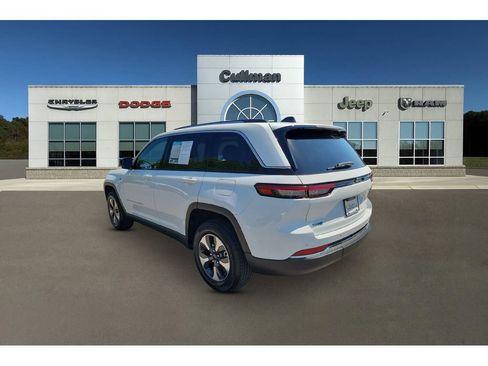 Used 2022 Jeep Grand Cherokee Limited 4xe AWD/4WD image 5