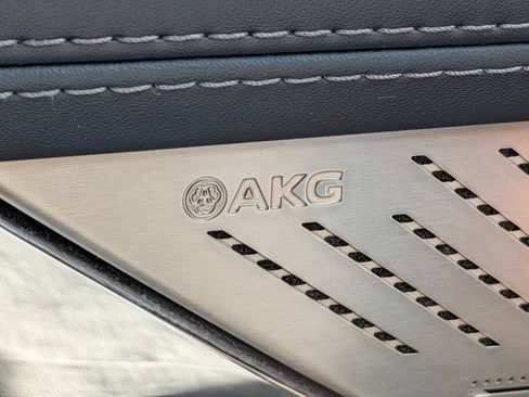 Used 2025 Cadillac Escalade IQ Luxury 2 w/ LPO, Premium Carpet Package AWD/4WD image 39