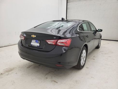 Used 2022 Chevrolet Malibu LT w/ Leather Package image 14
