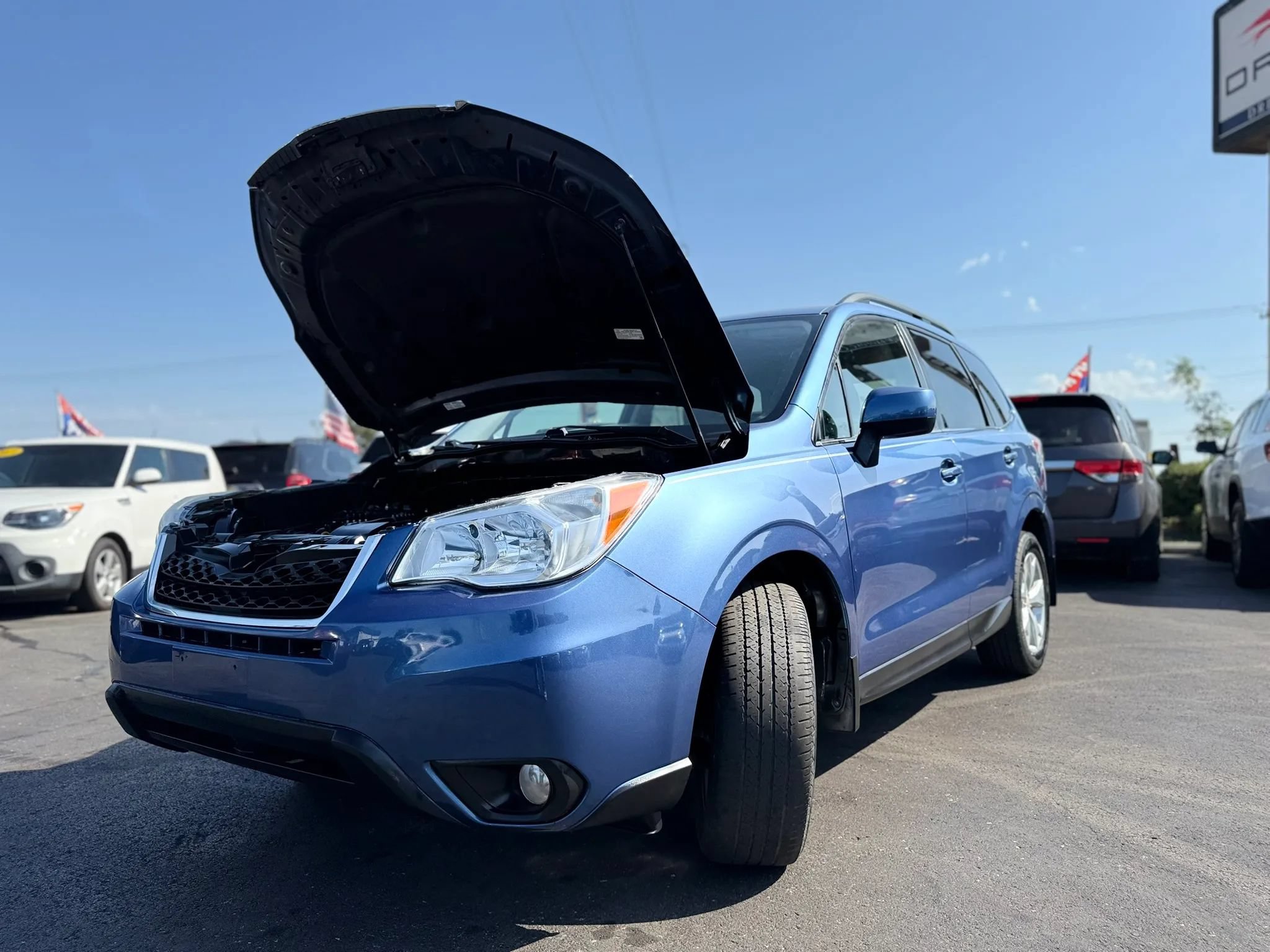 Used 2015 Subaru Forester 2.5i Limited AWD/4WD image 8
